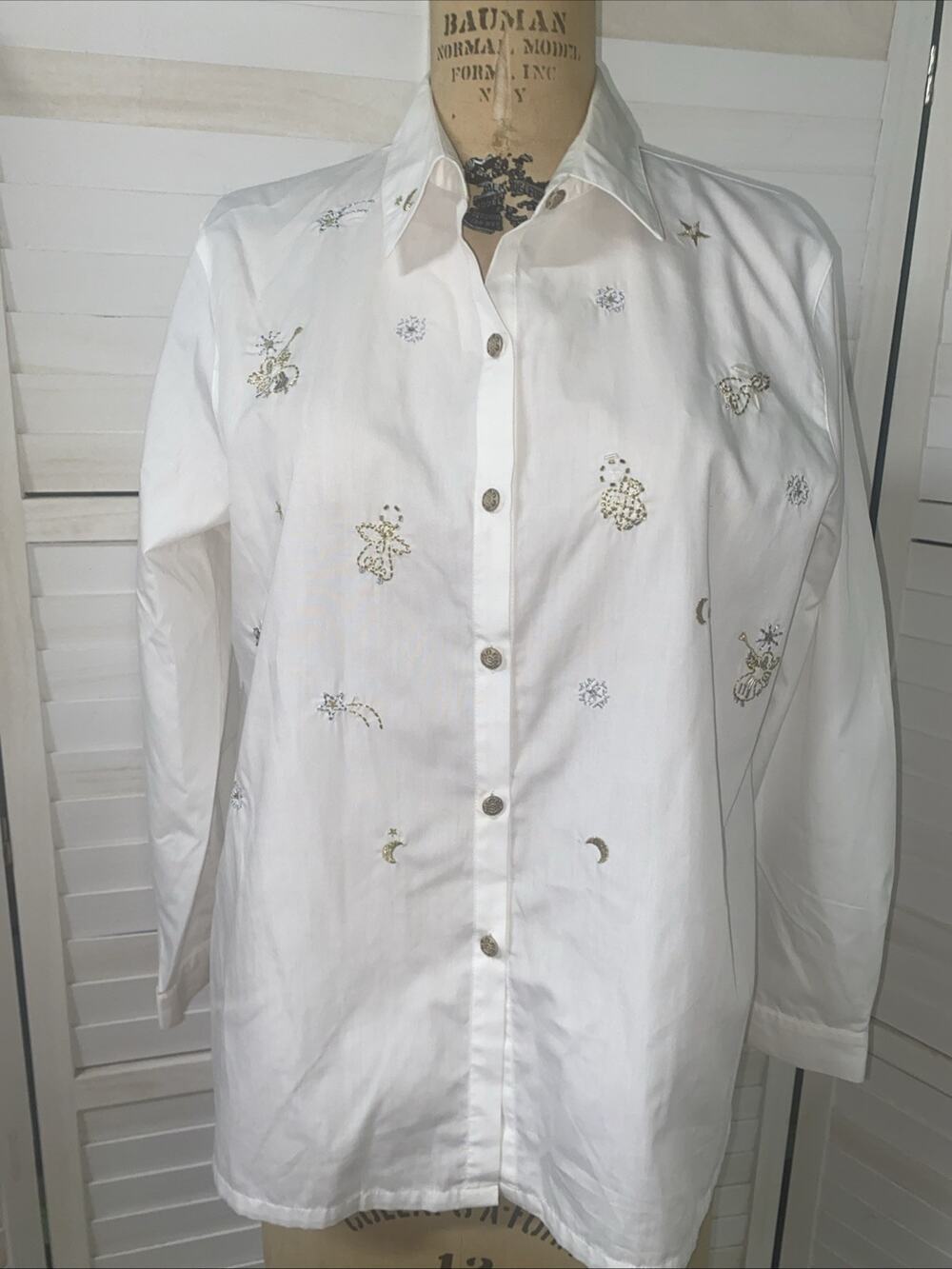NAPA VALLEY Women's Top Blouse Long Sleeve Button Front Christmas Sequin Large
